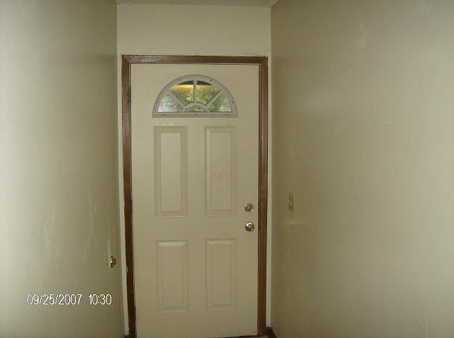 entryway.jpg